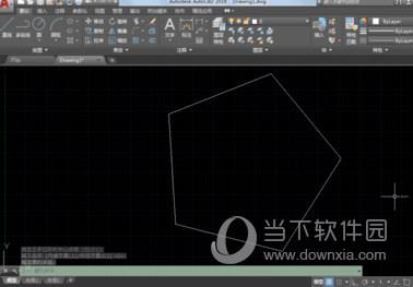 AutoCAD2020怎么拉伸