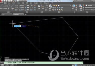 AutoCAD2020怎么拉伸