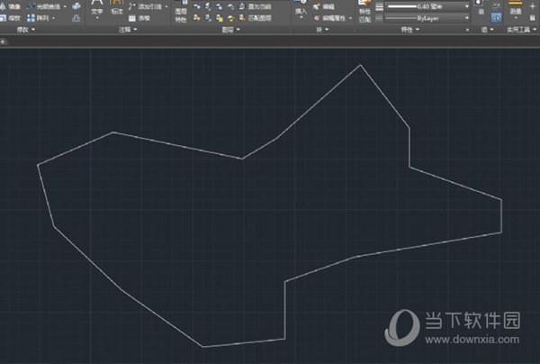 AutoCAD2018如何算面积