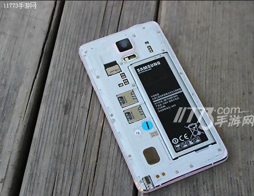 三星召回10万块Galaxy Note 4电池 还是因为起火[图]图片1